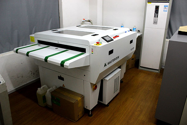 全自動(dòng)電腦控制洗版機(jī)